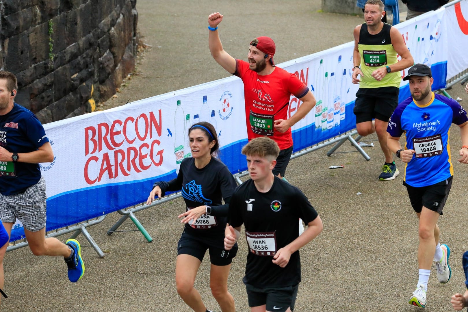Sam Philips racing in his Cheltenham Running Club vest at the Cardiff Half Marathon